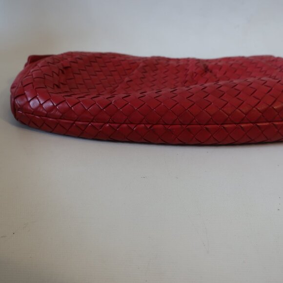 Womens Bottega Veneta Red Intrecciato Leather Clutch Handbag COLOR: RED ZIPPER C - Picture 8 of 16
